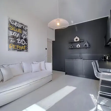 Apartment Superbe Flat 2 And 1 Canape Convertible 3p1 Cannes